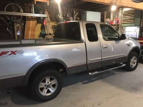 Ford 150 - 2002 - SuperCab XLT 5.4L for sale in Saint Paul, MN