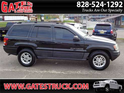 2004 Jeep Grand Cherokee Laredo 4WD *Black* - cars & trucks - by... for sale in Franklin, NC