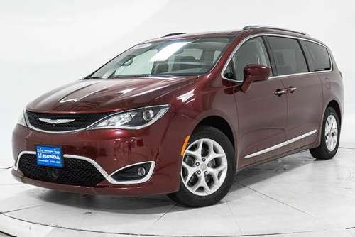 2017 Chrysler Pacifica Touring-L Plus for sale in Minneapolis, MN