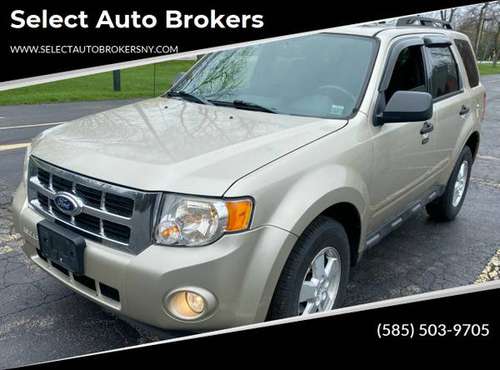 2011 Ford Escape XLT 4WD SUV - - by dealer - vehicle for sale in WEBSTER, NY
