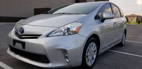 CLEAN TITLE 2012 Toyota Prius V Five Wagon *NICE* - cars & trucks -... for sale in Louisville, KY