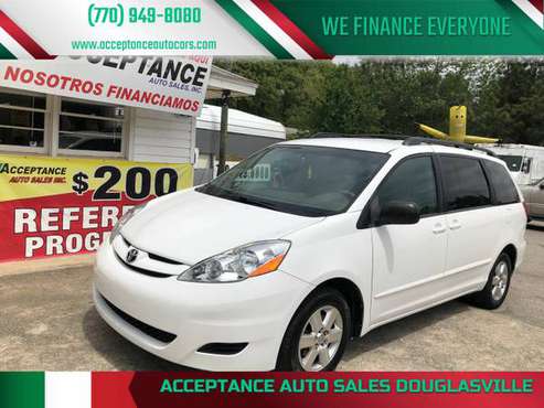 GREAT FAMILY MINIVAN, EXCELLENT PERFORMANCE, - - by for sale in Douglasville, GA