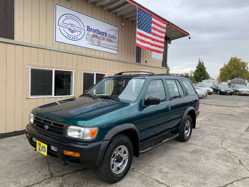 1997 NISSAN PATHFINDER.LOW MILES..TOW PACKAGE..VERY WELL MAINTAINED!! for sale in Vancouver, OR