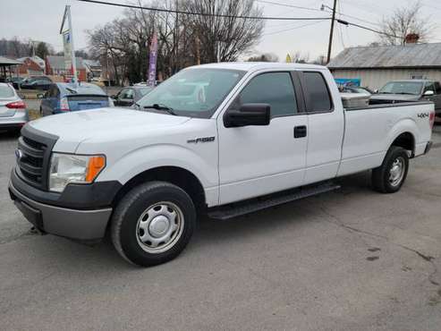 2013 FORD F150 XL SUPER CAB 4X4 8 Foot Bed LOW MILES 3 MONTH for sale in Front Royal, VA