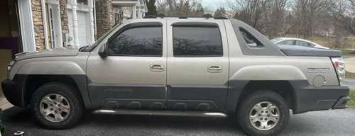 2004 Chevy Avalanche Z71 - low miles, runs great for sale in Emigsville, PA