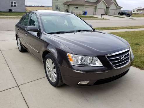 2009 Hyundai Sonata Limited 83k miles - cars & trucks - by owner -... for sale in Madison, WI