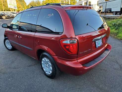 2004 Chrysler Town&Country, Clean Title*Carfax, 1 Owner,New Tires. for sale in Portland, OR