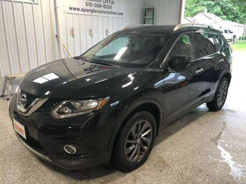 2016 NISSAN ROGUE SL*AWD*HEATED LEATHER*NAV*37K MILES*SUPER CLEAN!! for sale in Webster City, IA