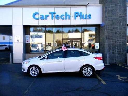 2016 Ford Focus TITANIUM 2 0L 4 CYL FULLY LOADED GAS SIPPING COMP for sale in Plaistow, MA