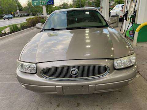 04 Buick LeSabre looks runs and drives great 200 miles - cars & for sale in Kansas City, MO