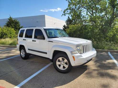 Very Nice 2011 Jeep Liberty for sale in Plano, TX