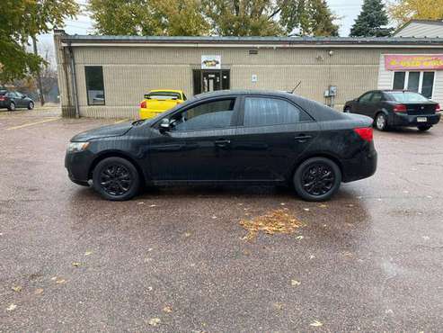 2010 Kia Forte EX (Bargain) 122,xxx miles. - cars & trucks - by... for sale in Sioux Falls, SD