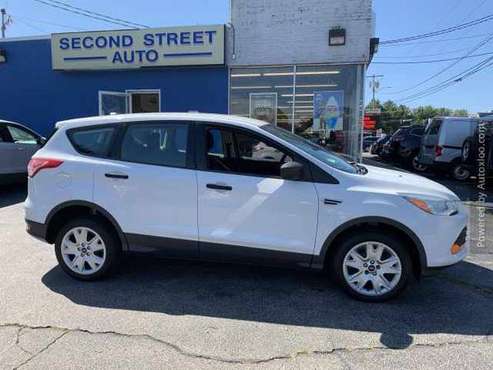 2013 Ford Escape S 2.5l 4 Cylinder Engine 6-speed A/t Fwd 4dr S for sale in Manchester, MA