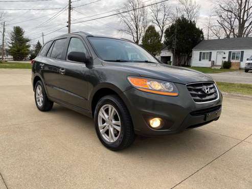 2010 Hyundai Sante Fe Limited - cars & trucks - by owner - vehicle... for sale in Eastlake, OH