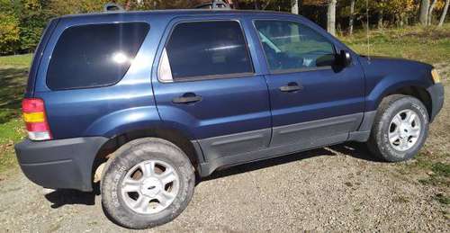 2003 FORD ESCAPE XLT (4WD) for sale in Sinclairville, NY