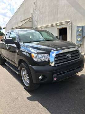 TOYOTA TUNDRA - cars & trucks - by owner - vehicle automotive sale for sale in Wilmington, NC