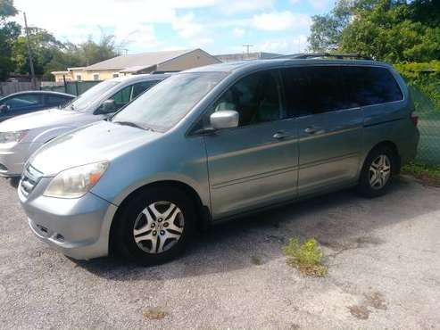2006 HONDA ODYESSY - cars & trucks - by owner - vehicle automotive... for sale in Hollywood, FL