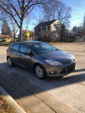 12 Ford Focus $4500 - cars & trucks - by owner - vehicle automotive... for sale in milwaukee, WI