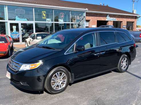 2011 Honda Odyssey EX - cars & trucks - by dealer - vehicle... for sale in Brookfield, WI