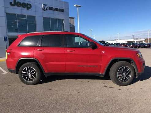 2018 Jeep Grand Cherokee Trailhawk (Certified Pre-Owned 28,308... for sale in Zumbrota, WI