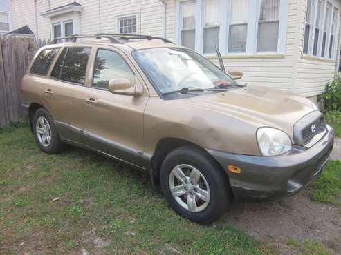 2004 Hyundai Santa fe - cars & trucks - by owner - vehicle... for sale in Rochester , NY