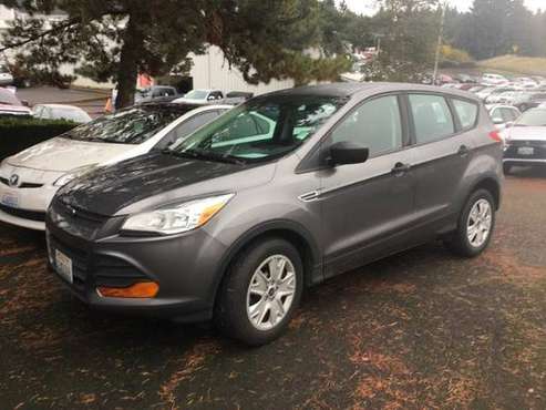 2014 Ford Escape FWD 4dr S SUV - cars & trucks - by dealer - vehicle... for sale in Vancouver, OR