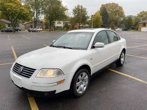 2003 VOLKSWAGEN Passat leather loaded for sale in Northbrook, IL