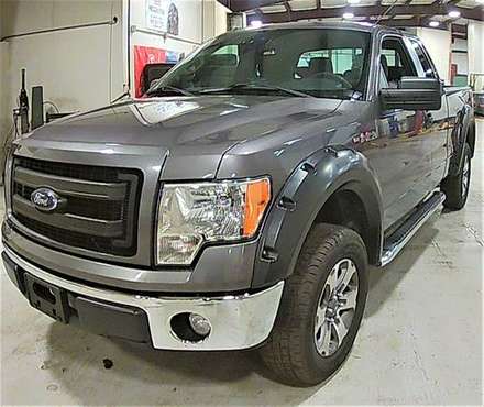 2013 Ford F-150 4x4 - - by dealer - vehicle automotive for sale in Rochester , NY