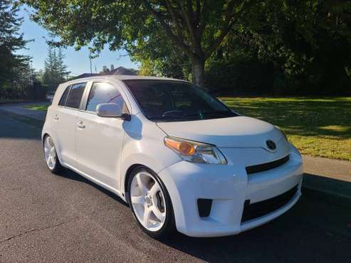 2010 Toyota scion XD automatic low miles very nice for sale in Portland, OR
