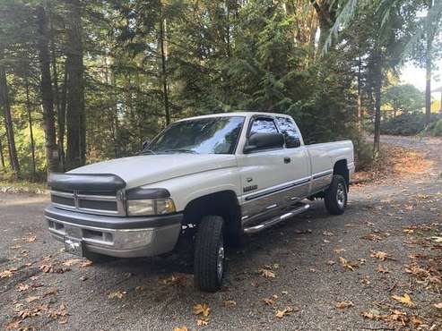 1999 Dodge 2500 4WD 5-spd Cummins diesel (new transmission & more!) for sale in Olympia, WA