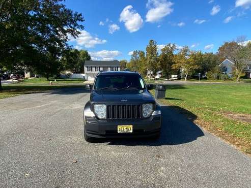 2010 Jeep Liberty 4x4/Runs Great! for sale in Marlton, NJ