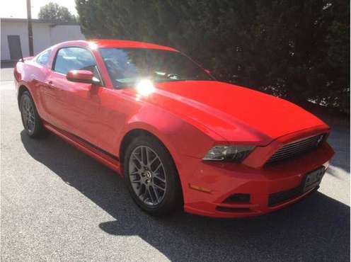 2013 Ford Mustang V6 Premium 6spd*PRICED TO GO!*COME TEST DRIVE!*CALL* for sale in Hickory, NC