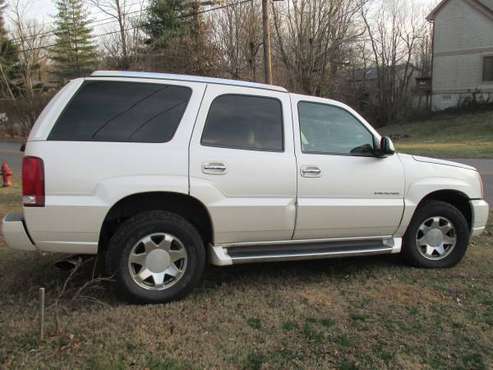 2002 Cadillac Escalade - cars & trucks - by owner - vehicle... for sale in Cincinnati, OH