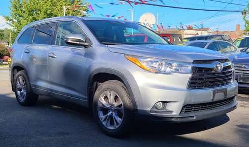 2015 Toyota Highlander XLE AWD - - by dealer - vehicle for sale in Newburgh, NY