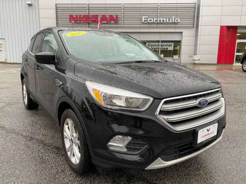 ~~~~~~ 2017 Ford Escape SE ~~~~~~~ - cars & trucks - by dealer -... for sale in Barre, VT