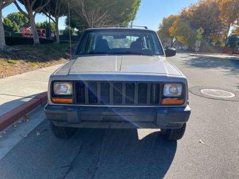 2000 Jeep Cherokee 4dr SE 4WD - cars & trucks - by dealer - vehicle... for sale in Redwood City, CA