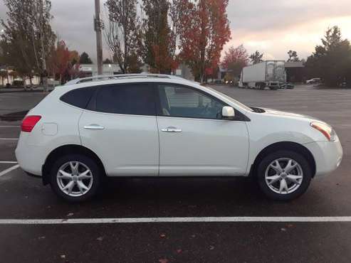 2010 Nissan rogue awd for sale in Seattle, WA