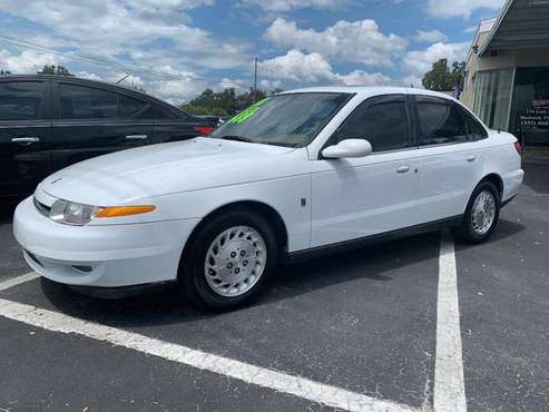 2000 SATURN SL2 4 DOOR, 117 ACTUAL MILES, COLD AIR, LEATHER, SUNROOF for sale in Bushnell, FL
