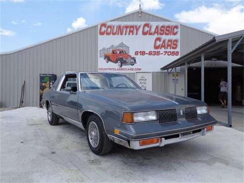 1988 Oldsmobile Cutlass Supreme for sale in Staunton, IL