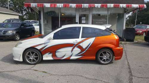 2000 Ford Focus, 5-Speed, Custom Paint and Body, ONLY $1950!!! for sale in New Albany, KY
