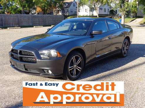 2013 Dodge Charger AWD SXT - FINANCING AVAILABLE for sale in Saint Paul, MN