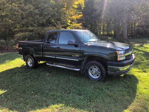 Chevy 2500 HD 6.6L Duramax Diesel Pickup for sale in Canaan, NY