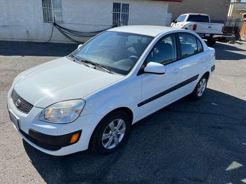 2009 Kia Rio 4dr Sdn Auto LX - - by dealer - vehicle for sale in Victorville , CA