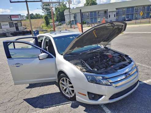 2010 Ford Fusion SEL - cars & trucks - by owner - vehicle automotive... for sale in Concord, NC
