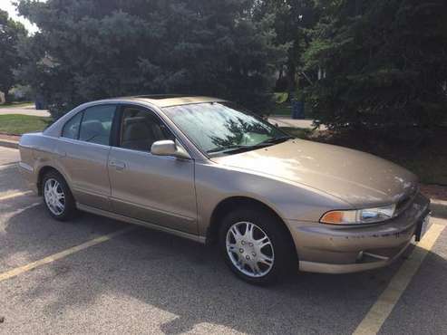 2000 Mitsubishi Gallant ES, Auto Trans, Moon Roof, Low Miles, Clean for sale in Hanover park, IL
