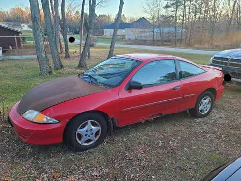2001 Cevy Cavalier $500 OBO - cars & trucks - by owner - vehicle... for sale in Portage, WI