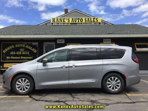 2018 Chrysler Pacifica Touring-L - - by dealer for sale in Manchester, NH