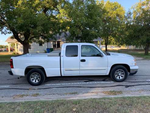2007 CHEVROLET TRUCK Silverado 1500 Extended Cab 2WD for sale in Pflugerville, TX