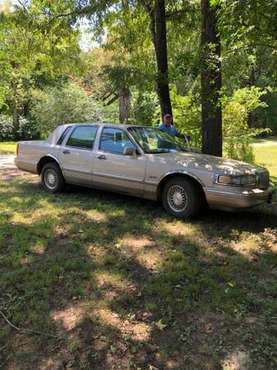 This Lincoln Will Run Forever for sale in Tenaha, TX