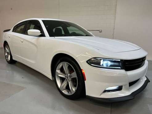 2015 Dodge Charger SXT 1 OWNER - - by dealer for sale in Charlotte, NC